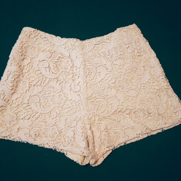 Meet your Posher, Verneicia - Picture 4 of 8